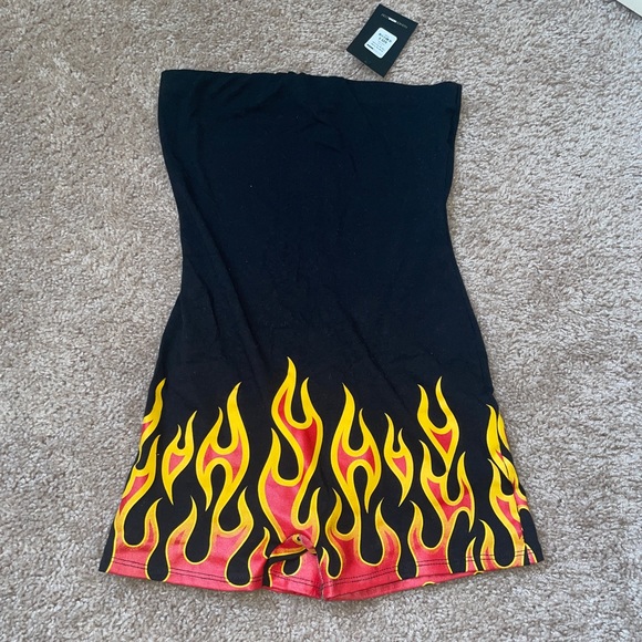 Brand new romper - Picture 3 of 5